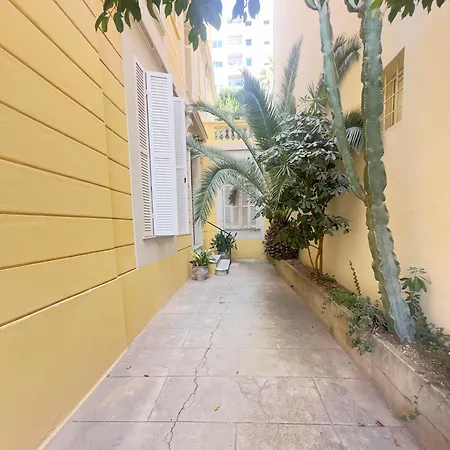 Apartmán Stunning 3 Bedrooms, Garden, Jacuzzi, Monaco *